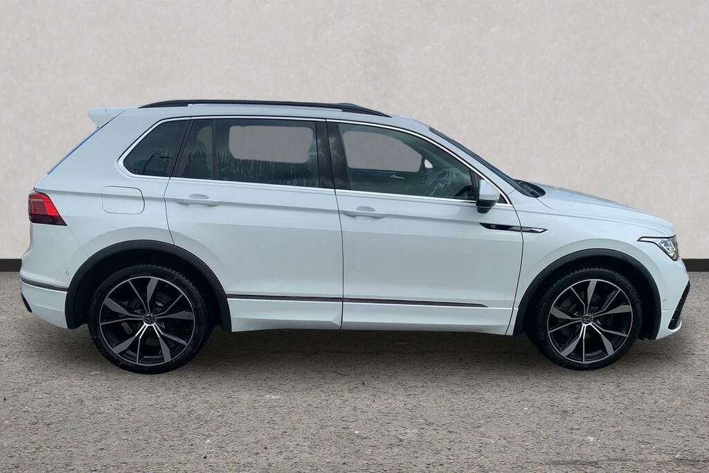 Volkswagen Tiguan 2.0 Tdi 200 4Motion R-line Dsg White #4