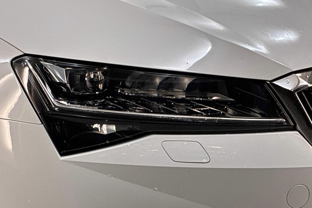 Skoda Superb Se L Black #18