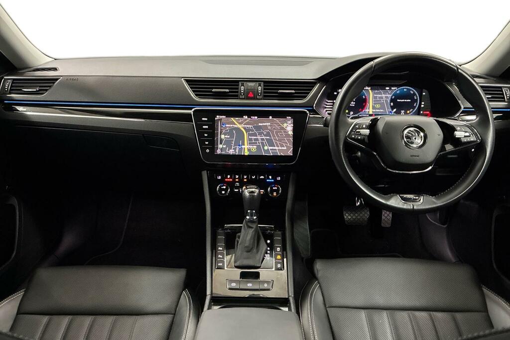 Skoda Superb Se L Black #10