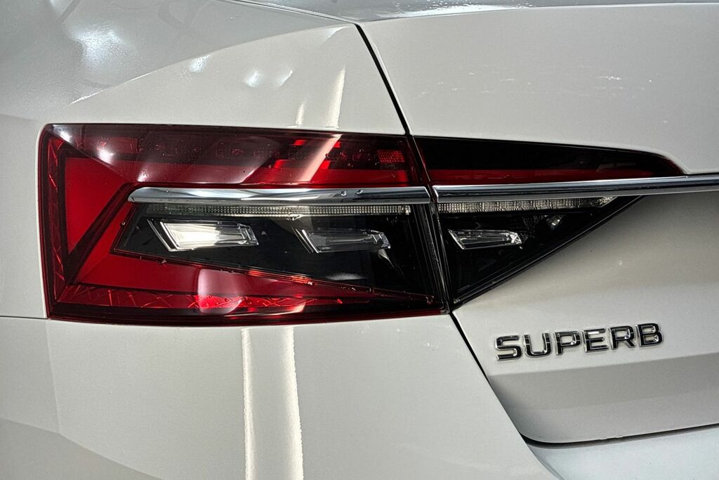 Skoda Superb Se L Black #19