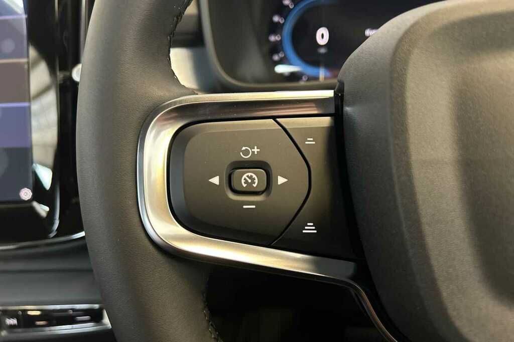 Volvo XC40 2.0 B3p Core Grey #11