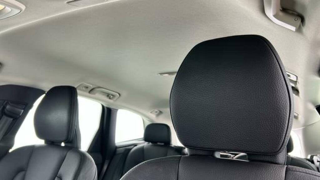 Volvo XC60 2.0 B5p Core Awd Geartronic Grey #5