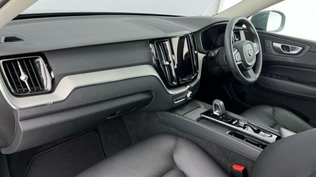 Volvo XC60 2.0 B5p 250 Inscription Pro Geartronic Gold #5
