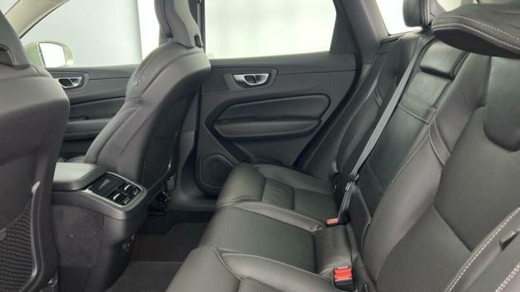 Volvo XC60 B4 Awd R-design Side Steps Red #8
