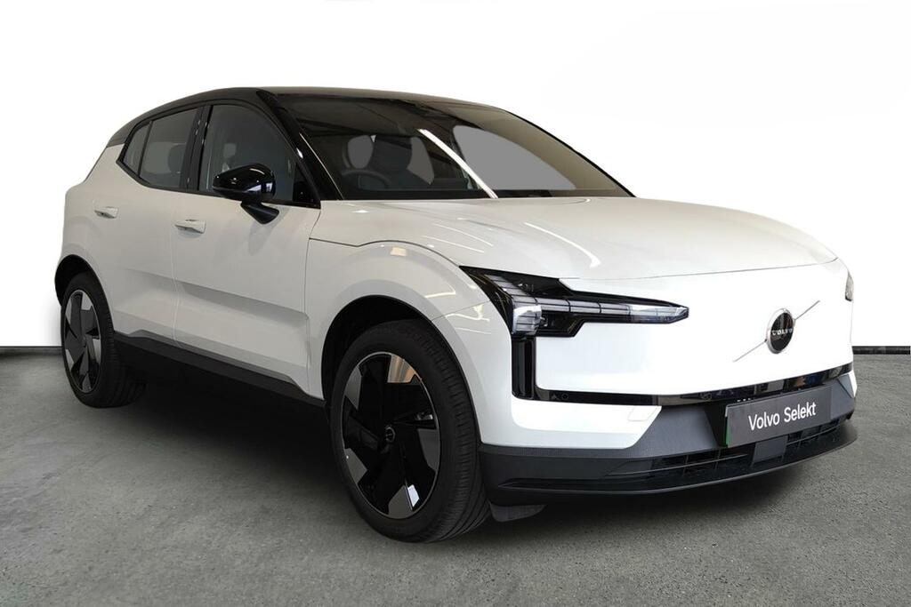 Volvo EX30 200Kw P5 Long Range Plus 69Kwh White