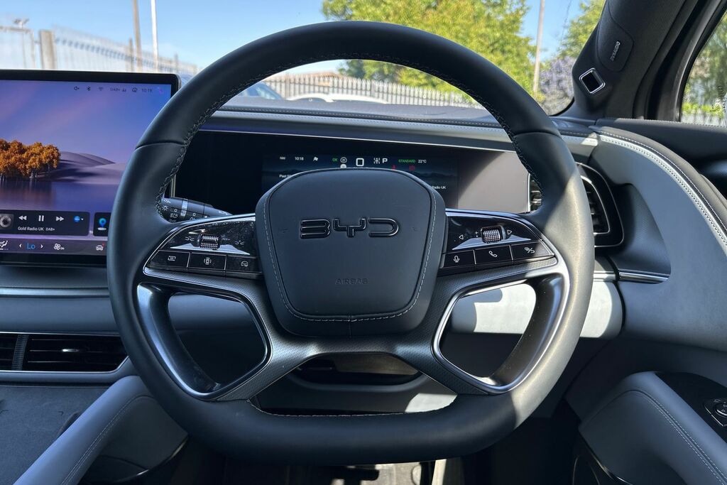 Byd Sealion 7 82.5Kwh Design Awd White #13