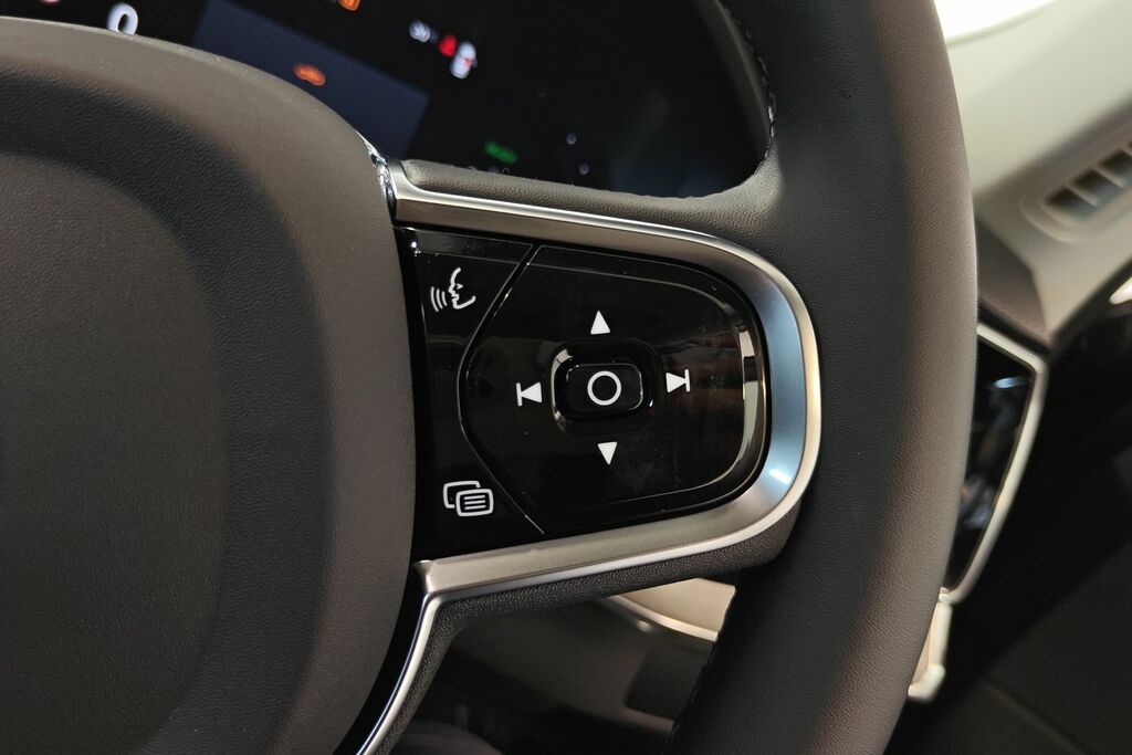 Volvo XC90 Xc90 B5 Plus Dark Grey #24