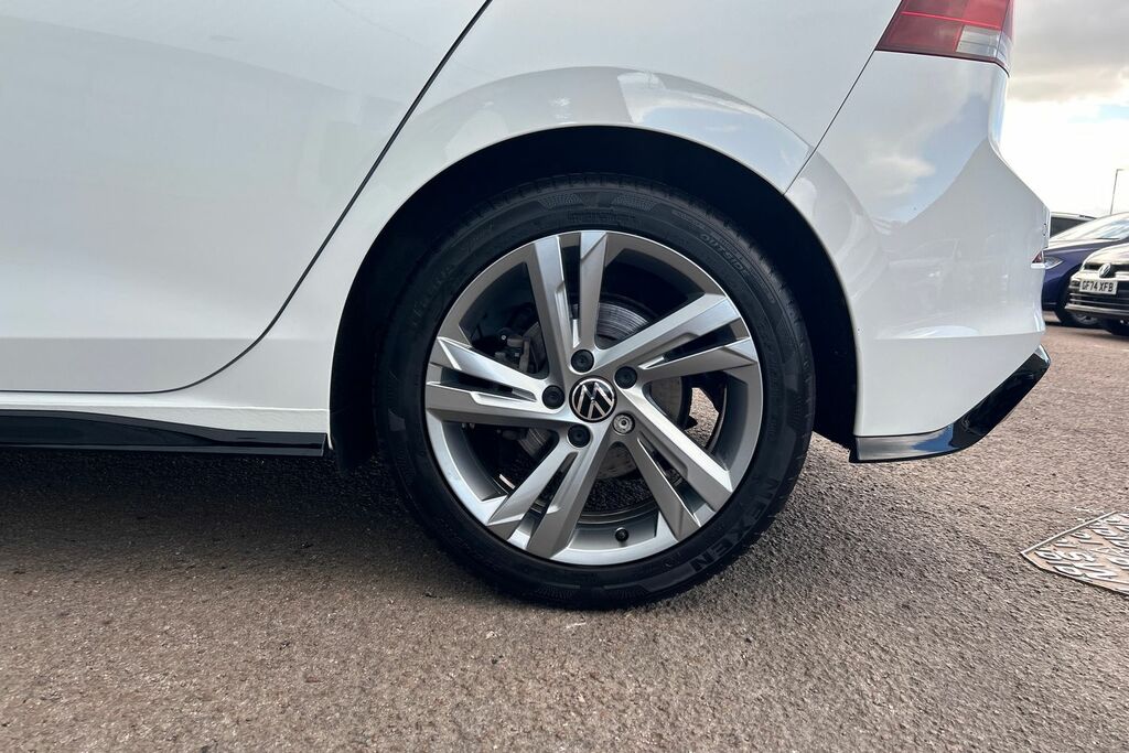 Volkswagen Golf 1.5 Etsi 150 R-line Dsg White #5