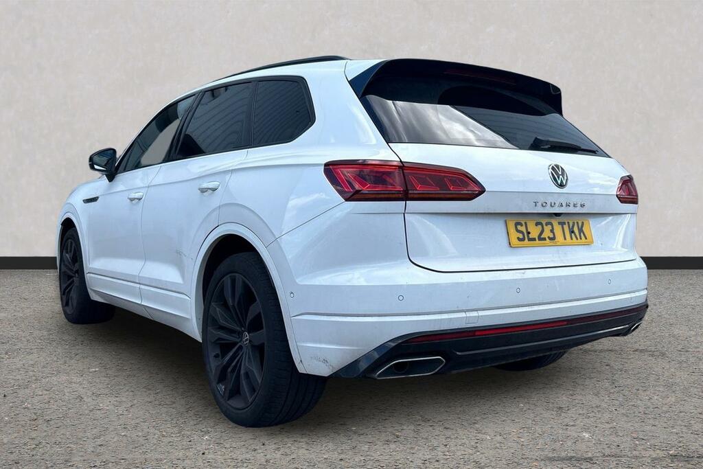 Volkswagen Touareg 3.0 V6 Tdi 4Motion Black Edition Tip White #3