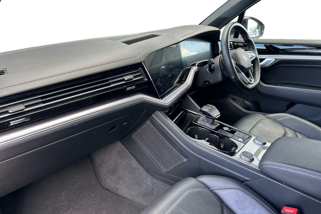 Volkswagen Touareg 3.0 V6 Tdi 4Motion Black Edition Tip White #2