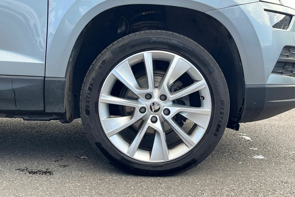 Skoda Karoq 1.5 Tsi 150Ps Se L Grey #5
