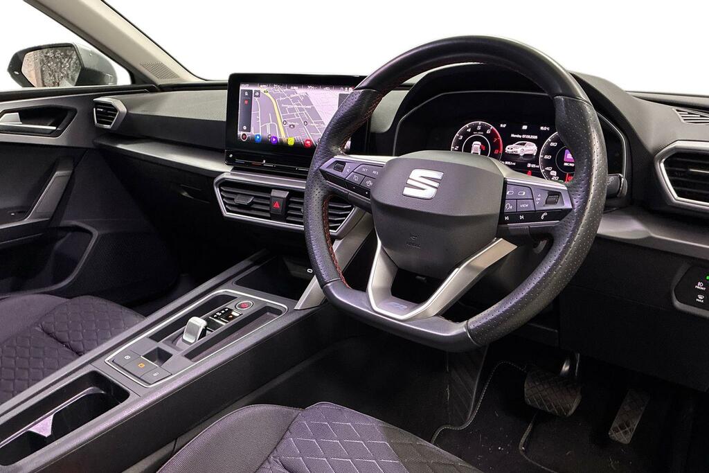 Seat Leon 1.5 Etsi 150 Fr Dsg White #6
