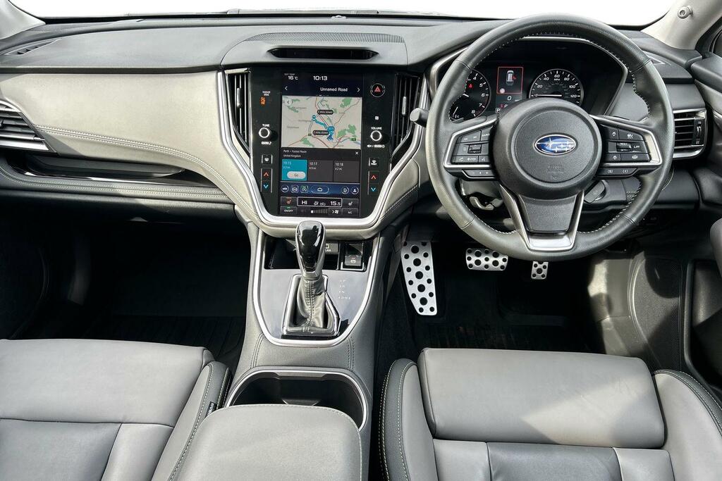 Subaru Outback Estate Black #10