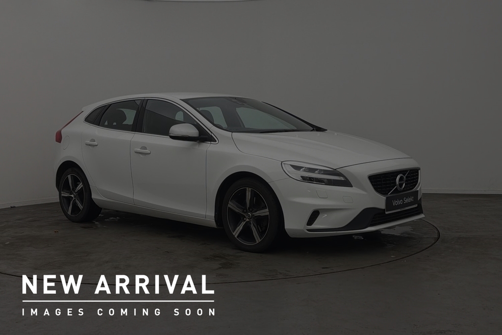 Volvo V40 T2 R-design White