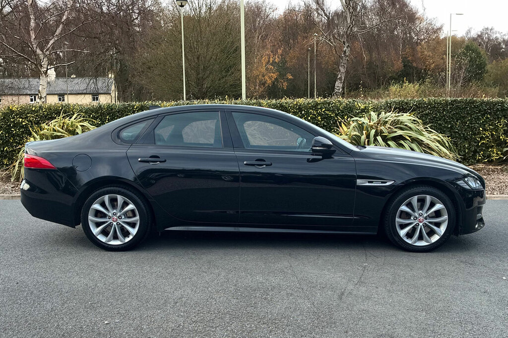 Jaguar XF I4 R-sport Black #5