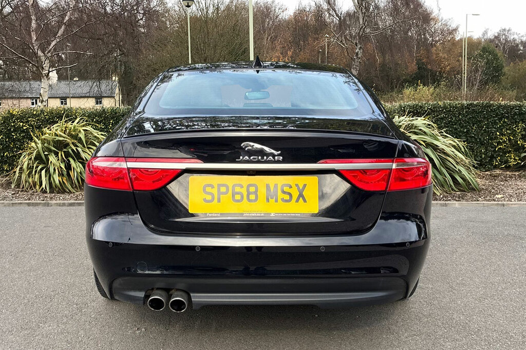 Jaguar XF I4 R-sport Black #6