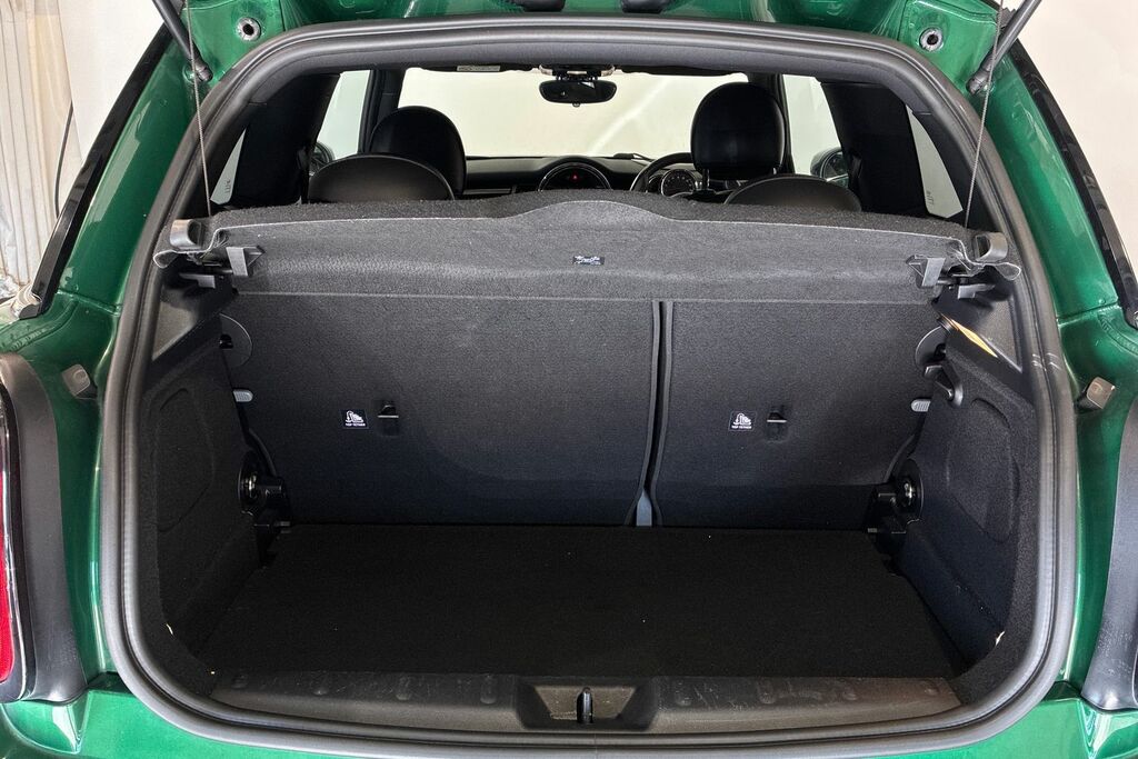 Mini Hatch Back Euro 6 Ss 136 Ps Black #13