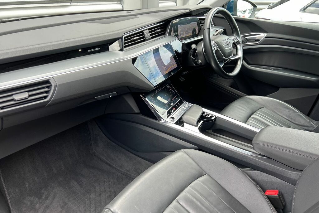 Audi E-tron 55 Quattro 300,00 Kw Blue #2