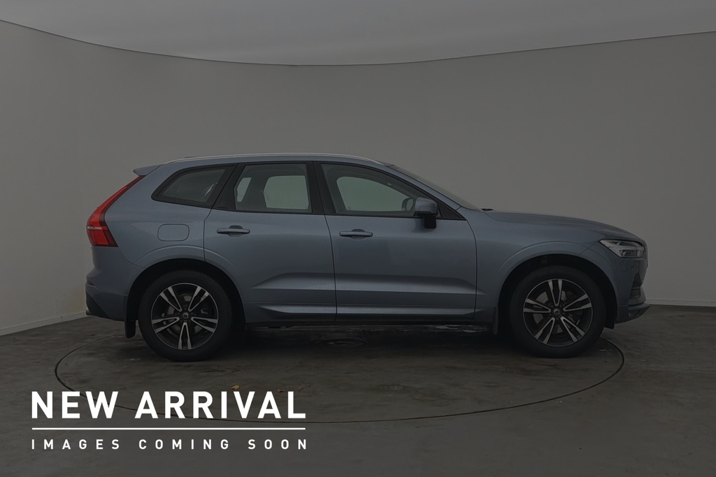 Volvo XC60 T5 Awd Momentum Pro Blue #4