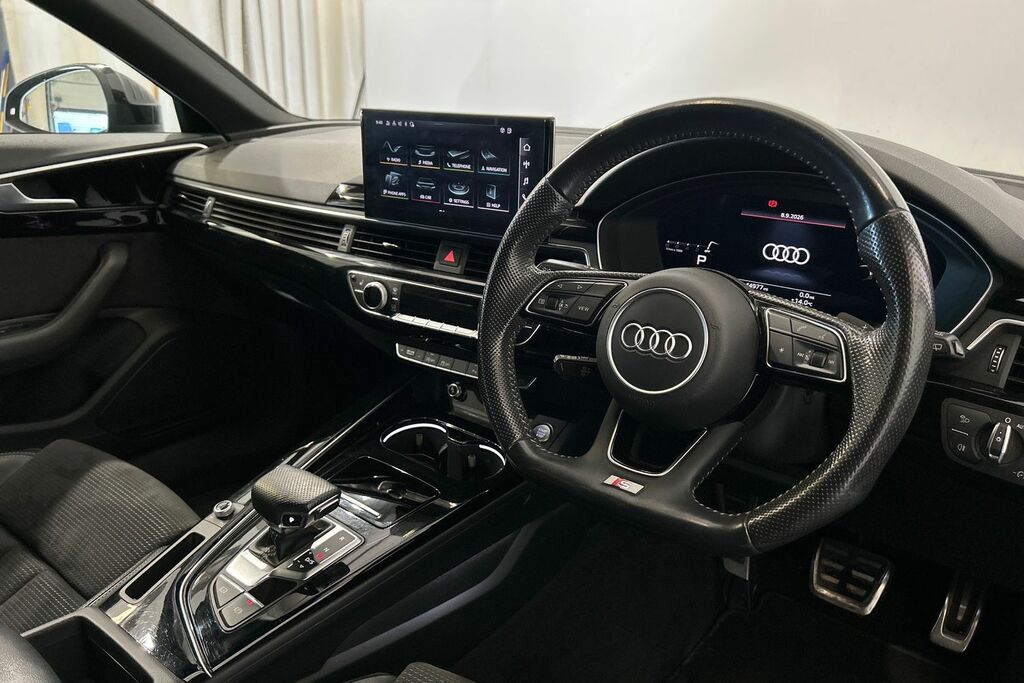 Audi A4 Avant Avant Black Edition 35 Tfsi 150 Ps S Tronic Black #6