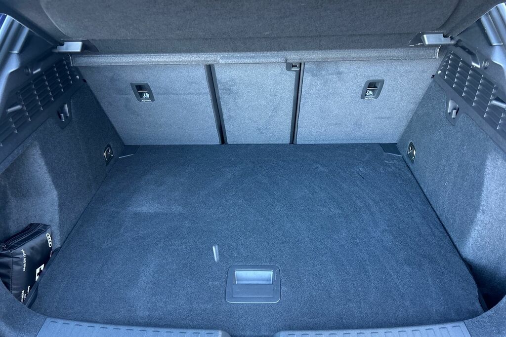 Audi A3 40 Tfsi E S Line S Tronic Comfort-plussound Blue #11