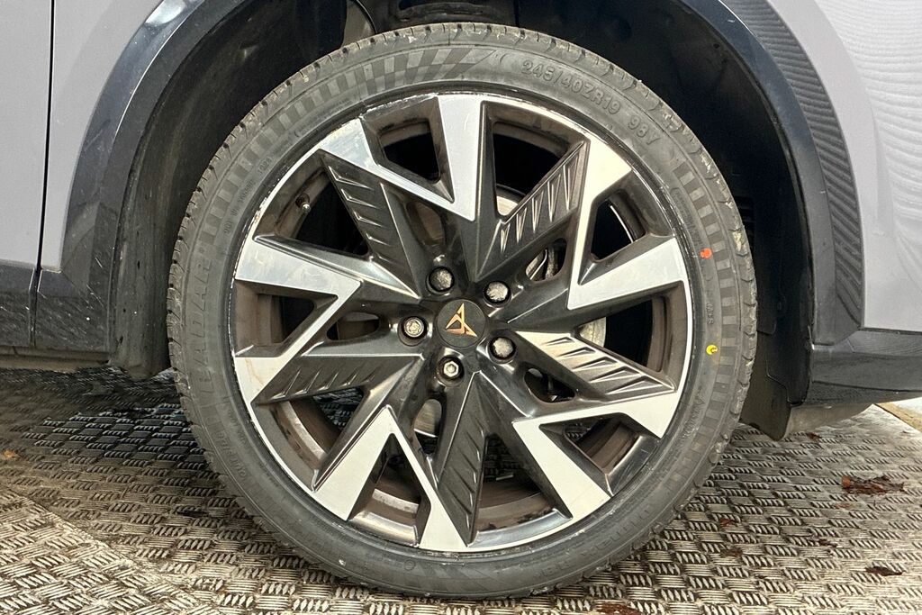 Cupra Formentor 1.5 Etsi 150 V2 Dsg Grey #5