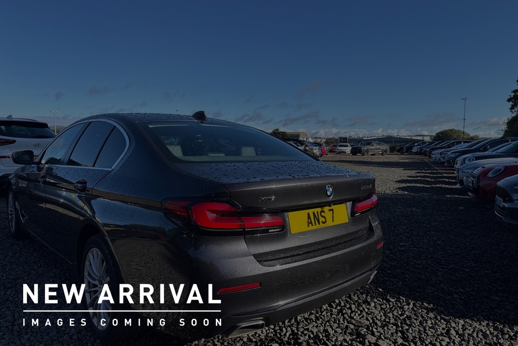 BMW 5 Series M Sport Black #3