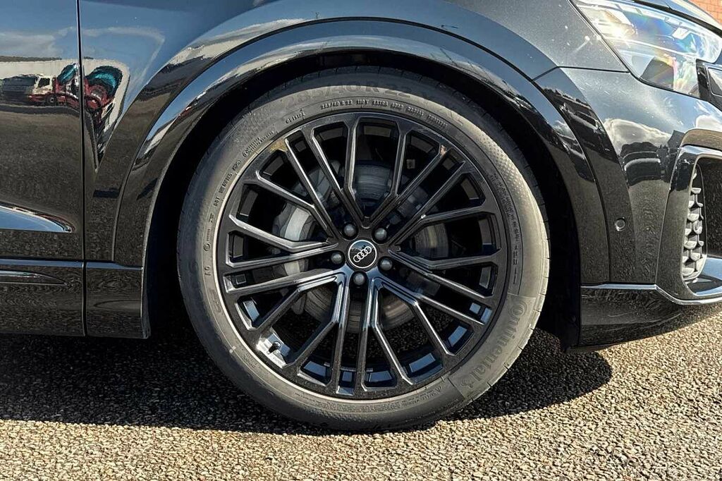 Audi Q8 Suv Launch Edition 50 Tdi Quattro 286 Ps Tiptronic Black #5