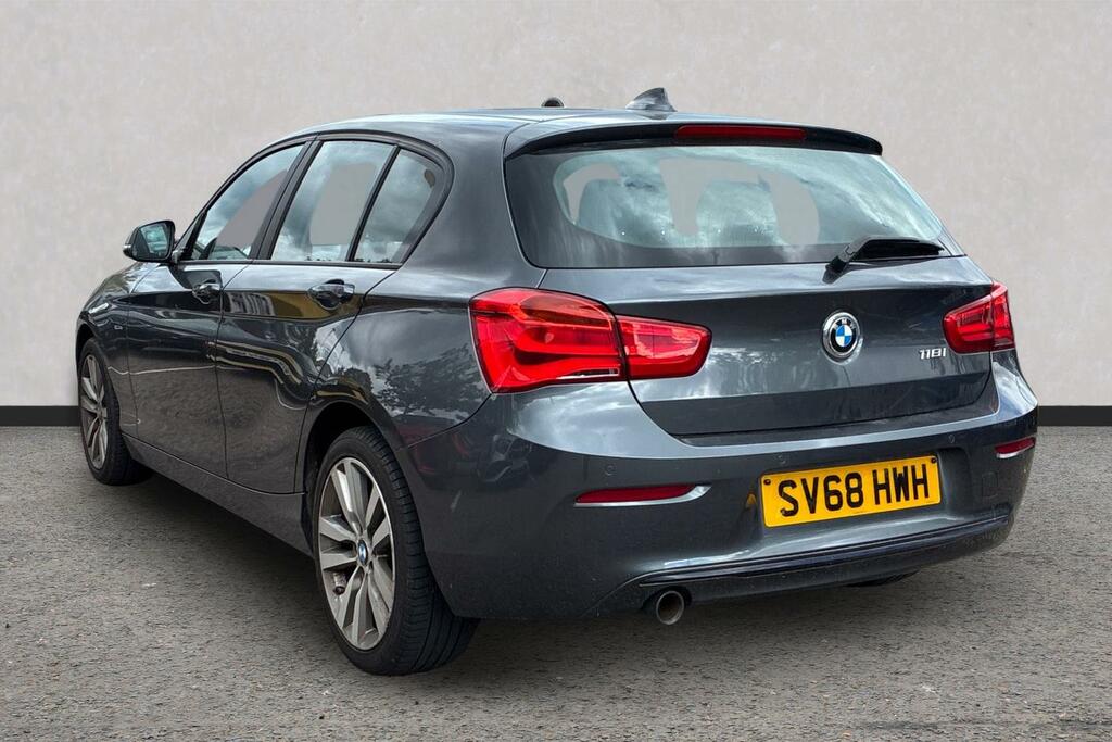 BMW 1 Series 1.5 118I Sport Hatchback Euro 6 Grey #3