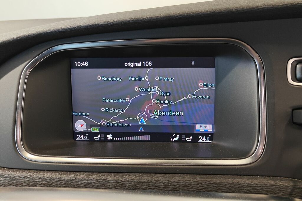 Volvo V40 T2 122 R-design Edition Black #15