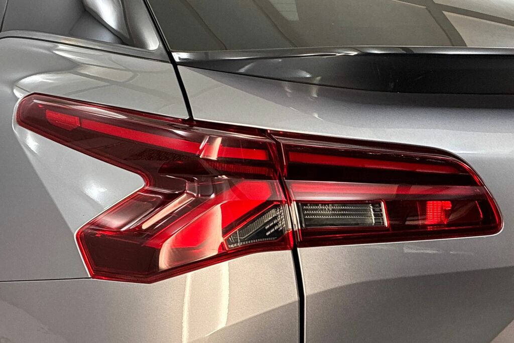 Citroen C5 X 1.2 Puretech 130 Sense Plus Eat8 Black #19