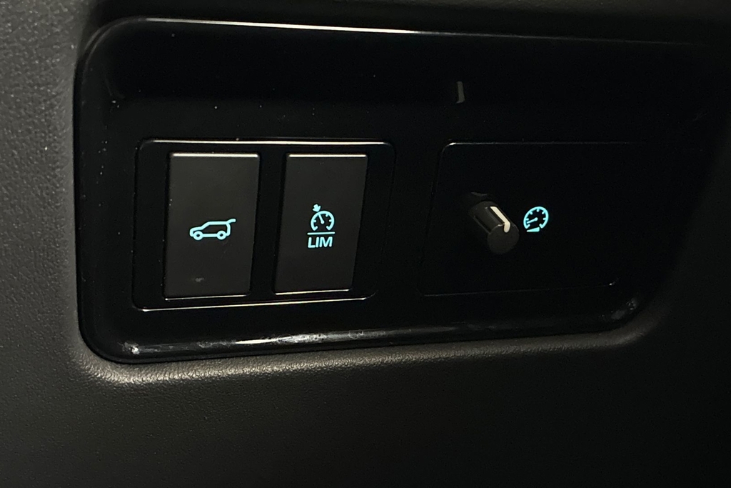 Jaguar F-Pace 5.0 Supercharged V8 Svr Awd Grey #34