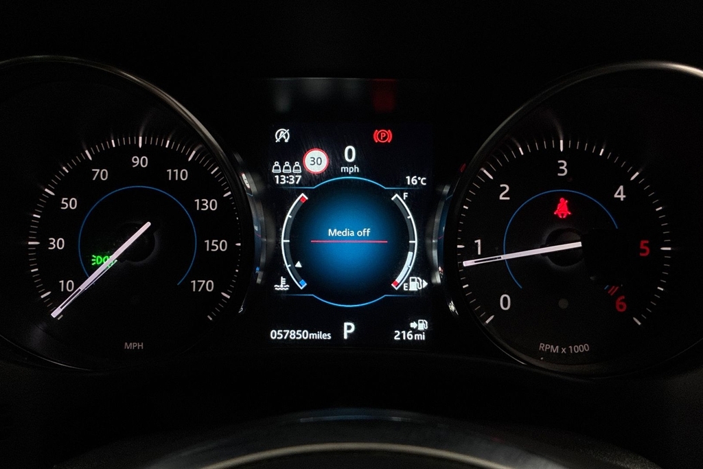 Jaguar F-Pace 5.0 Supercharged V8 Svr Awd Grey #16