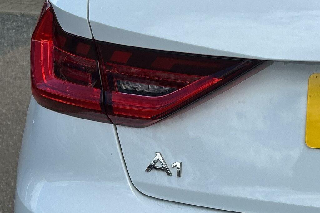 Audi A1 35 Tfsi S Line S Tronic #19