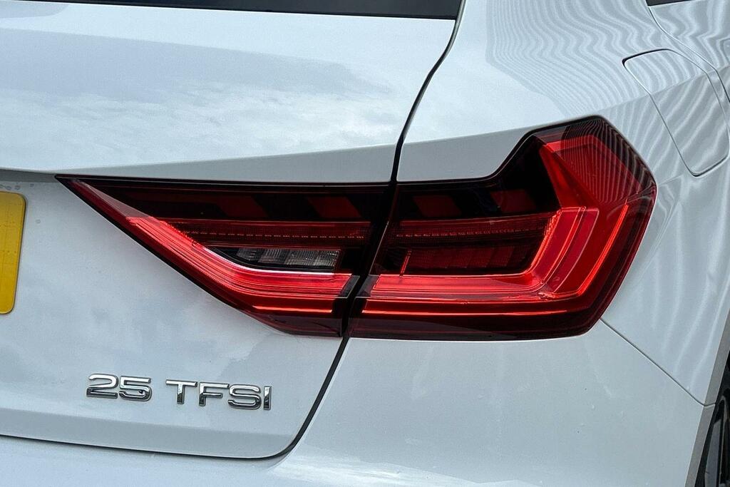 Audi A1 35 Tfsi S Line S Tronic #20