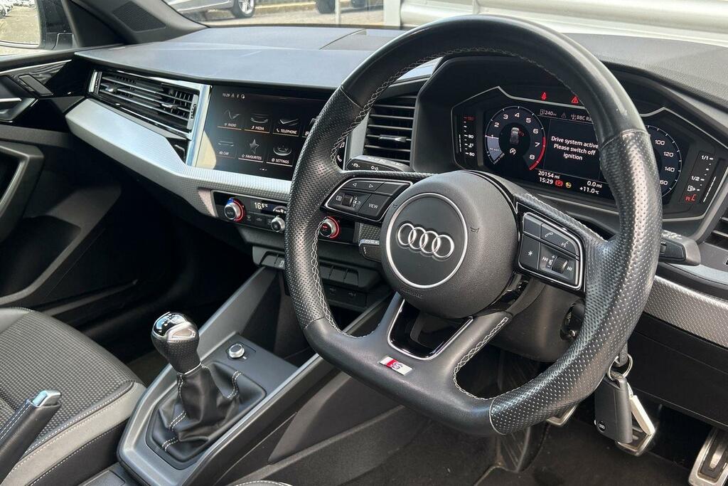 Audi A1 35 Tfsi S Line S Tronic #6