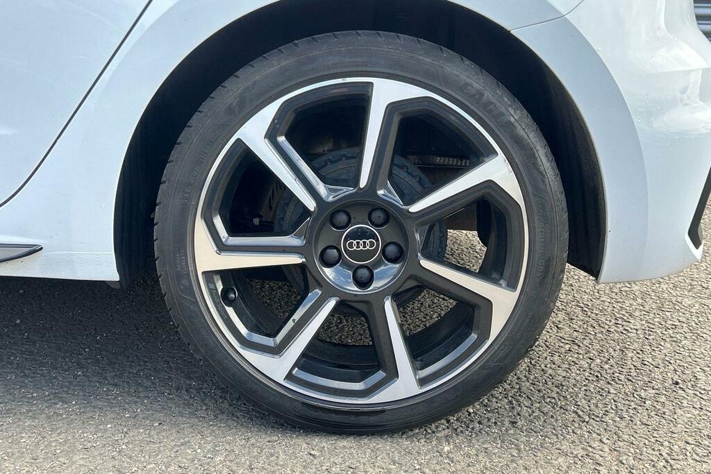 Audi A1 35 Tfsi S Line S Tronic #5