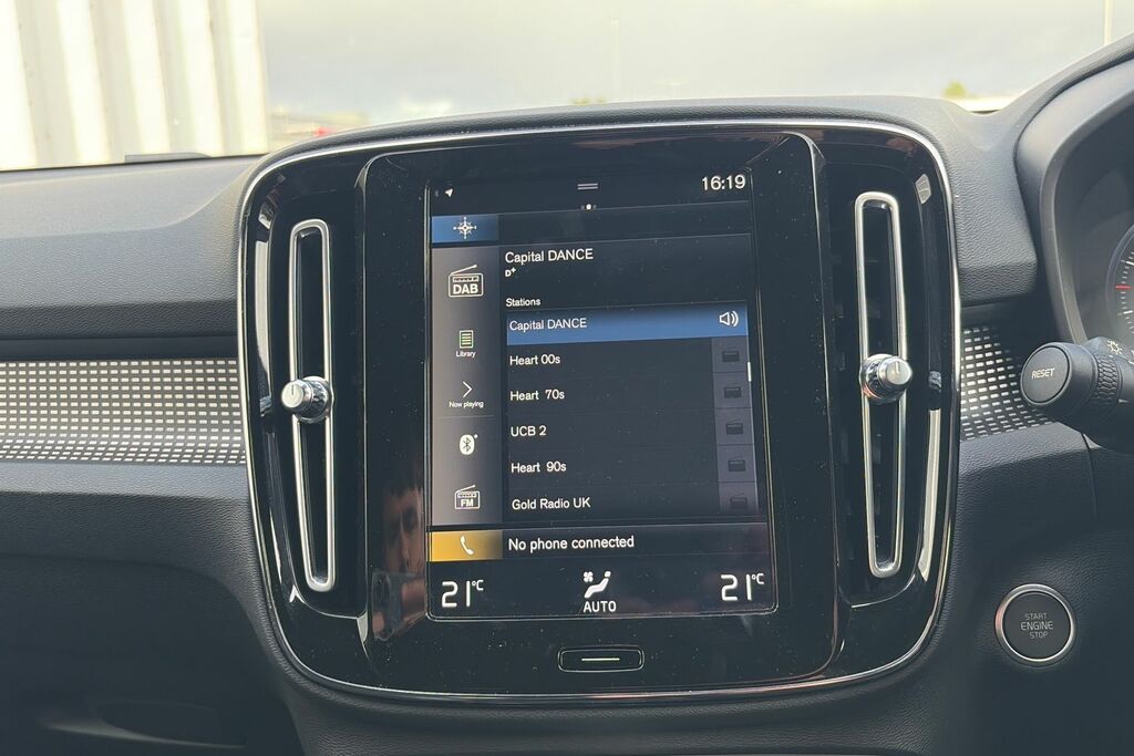 Volvo XC40 Recharge Core, Single Motor, Black #12