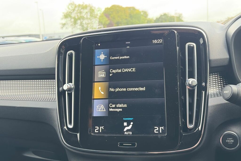 Volvo XC40 Recharge Core, Single Motor, Black #23