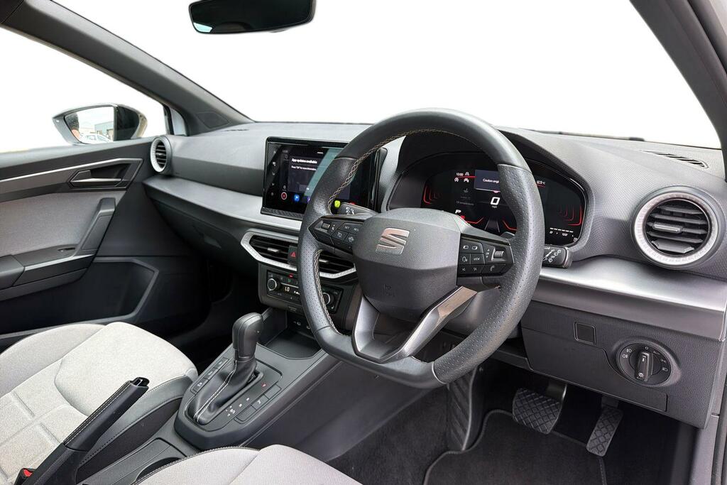 Seat Ibiza 1.0 Tsi 115 Fr First Edition Dsg White #6