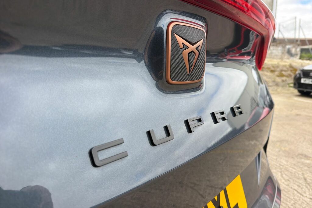 Cupra Formentor 1.5 Tsi V2 Suv Dsg Grey #20
