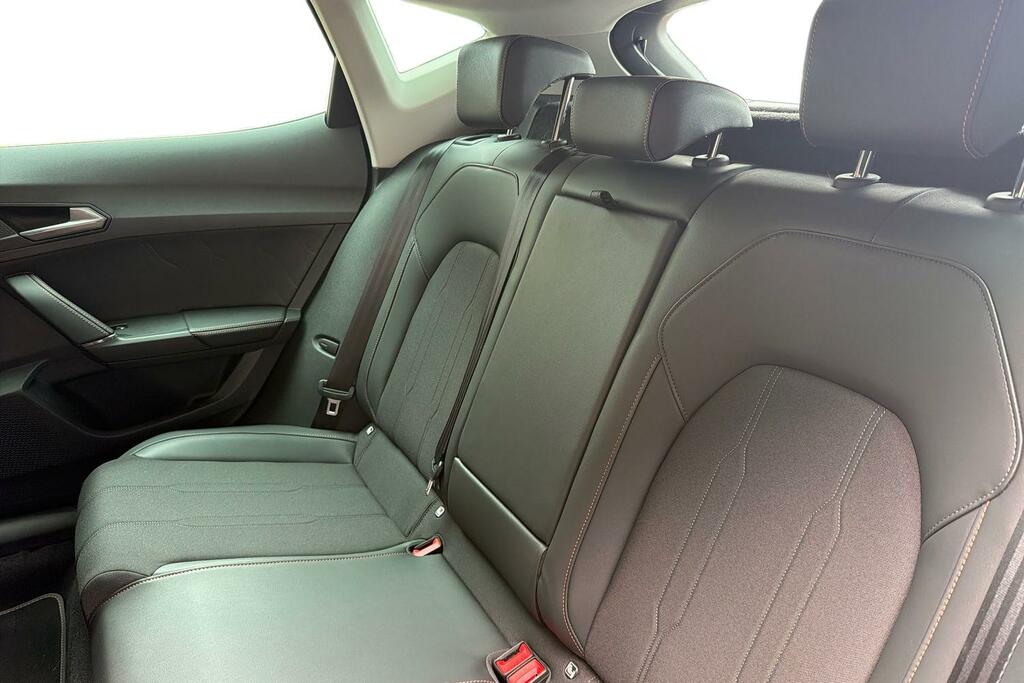 Cupra Formentor 1.5 Tsi V2 Suv Dsg Grey #9