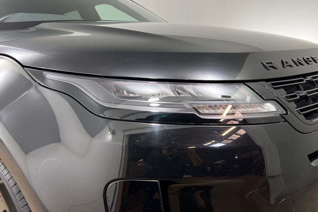 Land Rover Range Rover Evoque 1.5 P270e Dynamic Hse Black #17