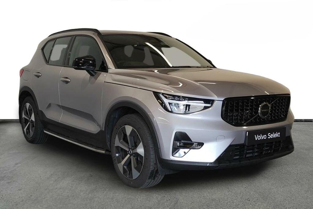Volvo XC40 2.0 B3p Plus Dark Silver