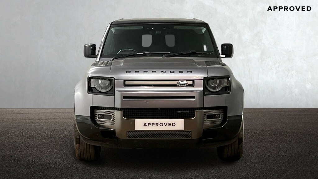 Land Rover Defender 110 V8 Black #7