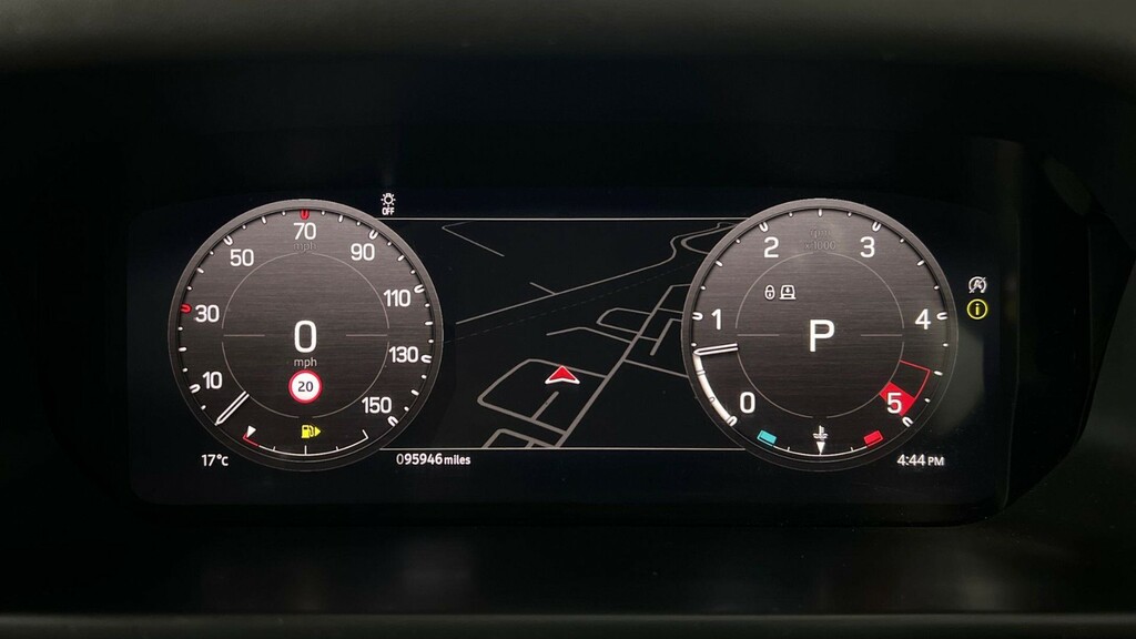 Land Rover Defender 110 V8 Black #16