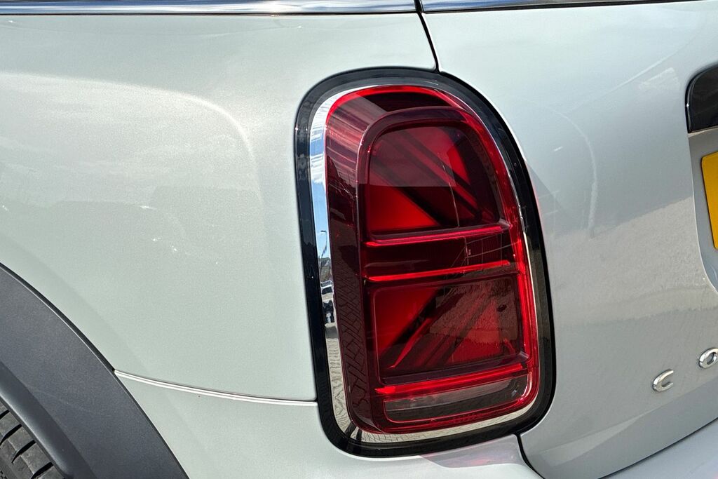 Mini Countryman 1.5 Cooper Exclusive 2022 Black #19