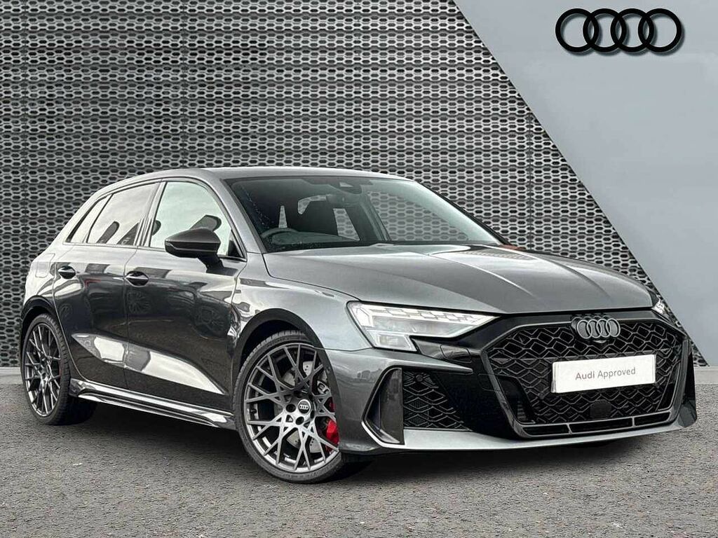 Audi RS3 3 Carbon Black 400 Ps S Tronic Grey