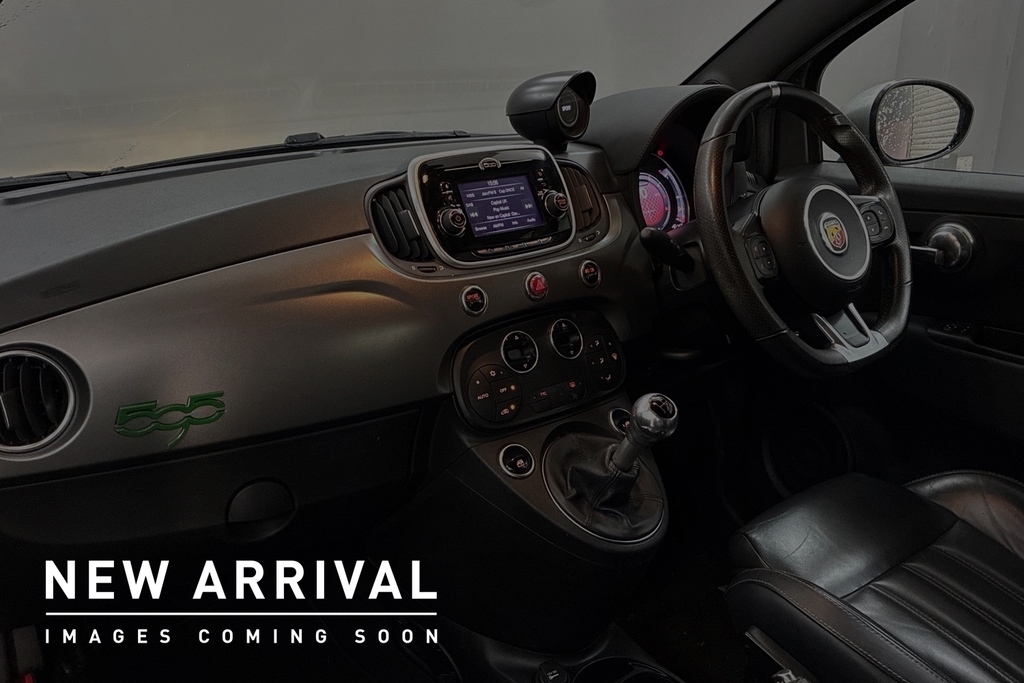 Abarth 595 1.4 T-jet Turismo Hatchback Euro White #2