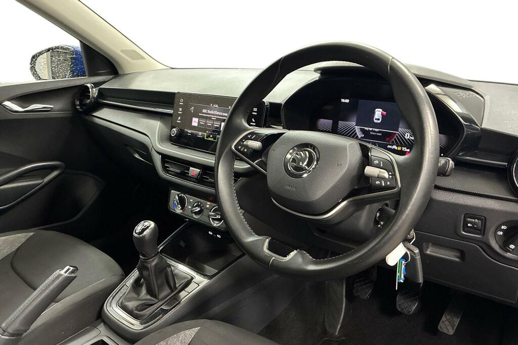 Skoda Fabia 1.0 Tsi Se Comfort Blue #6